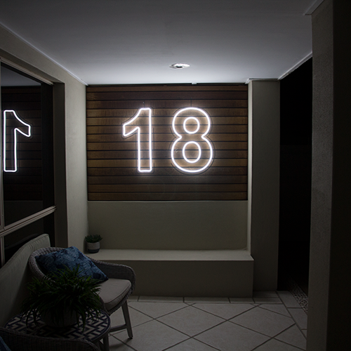 18 Neon Sign Hire - Image 4